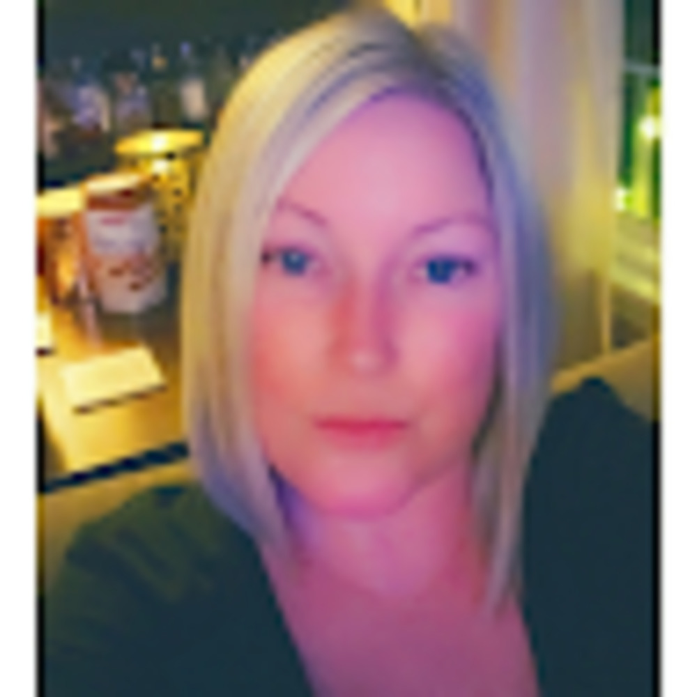 Meet your Posher, Niki
